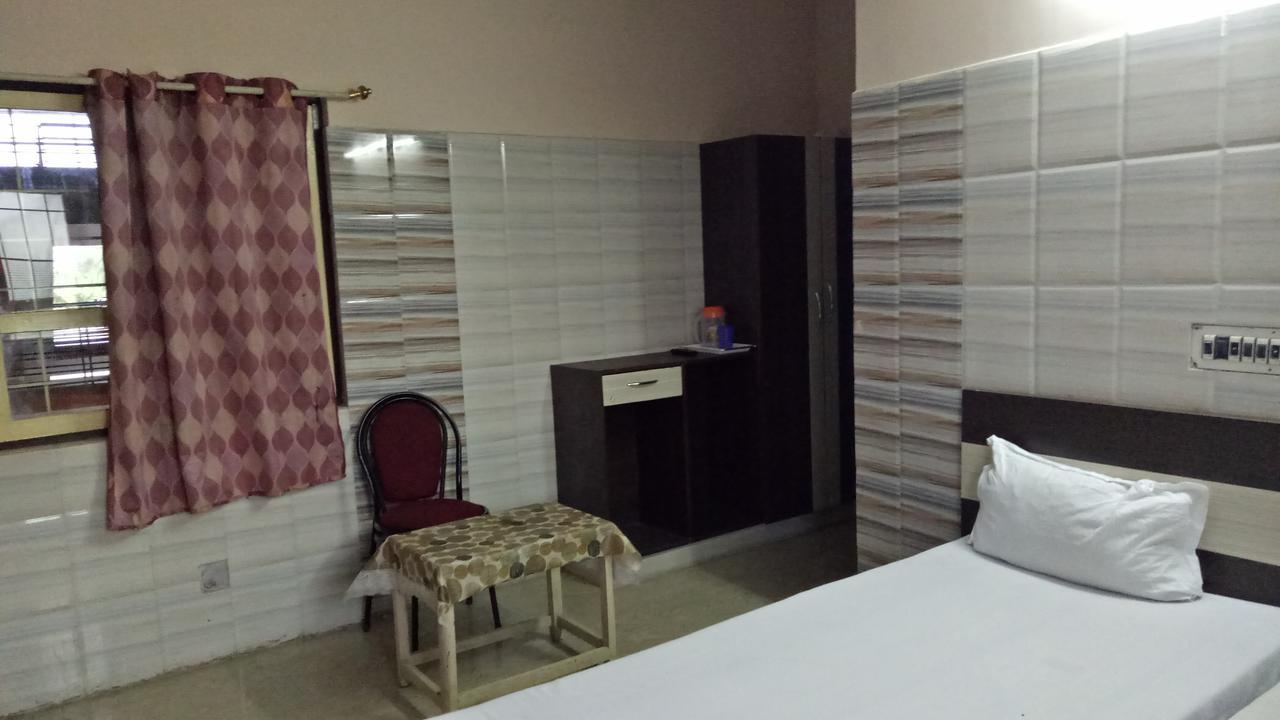 Hotel Mim Park Kumbakonam Exterior photo