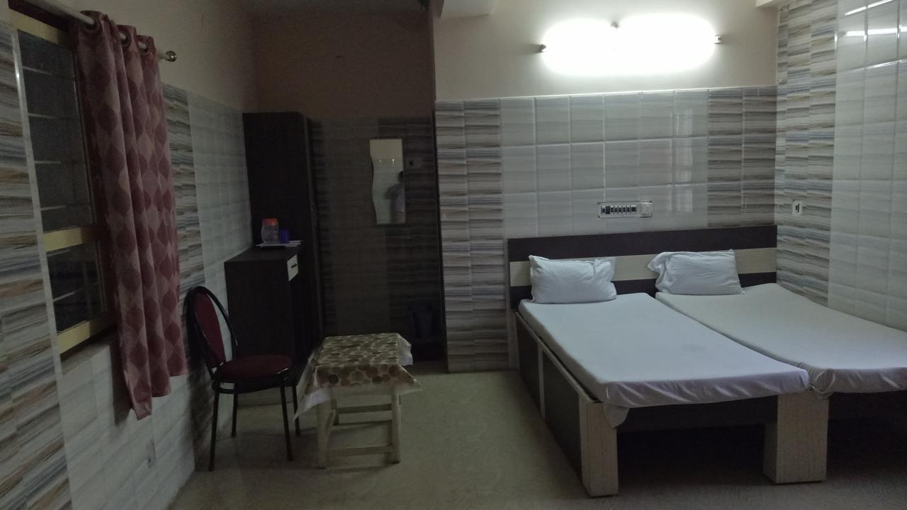 Hotel Mim Park Kumbakonam Exterior photo