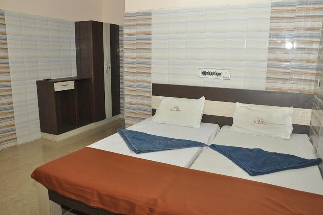 Hotel Mim Park Kumbakonam Exterior photo